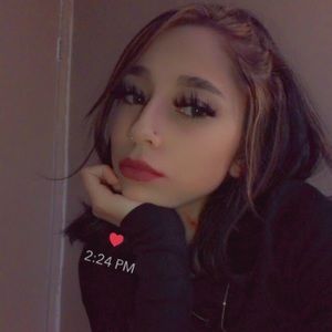 Meet your Posher, Monica